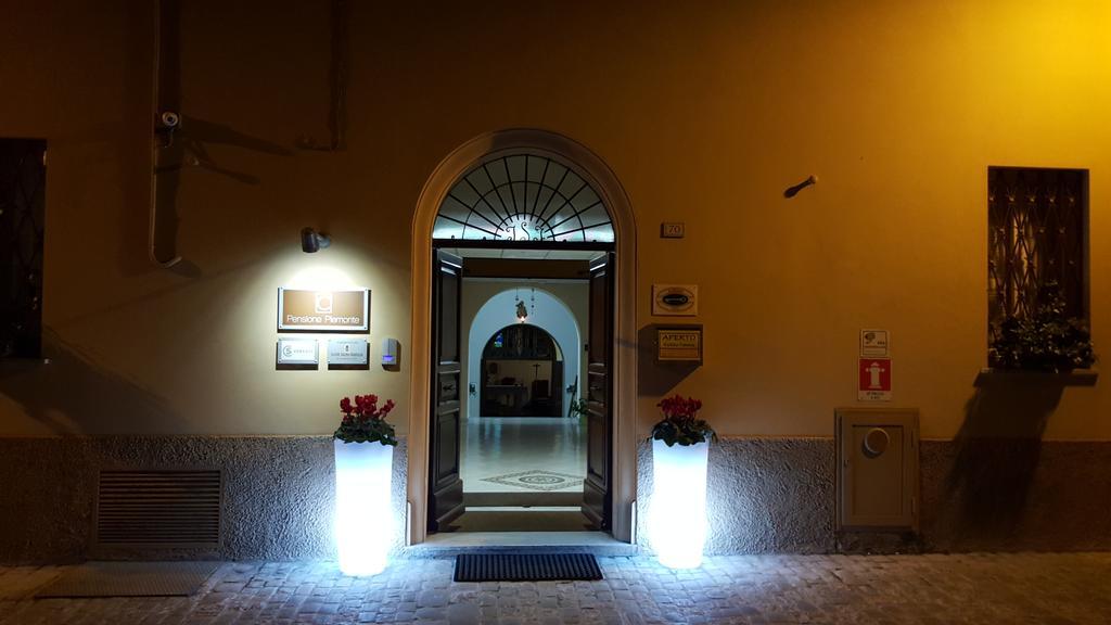 Pensione Piemonte Loreto Buitenkant foto