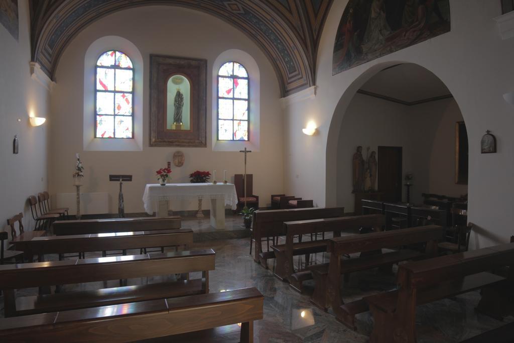 Pensione Piemonte Loreto Buitenkant foto