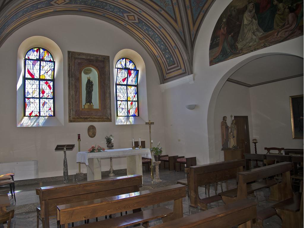 Pensione Piemonte Loreto Buitenkant foto