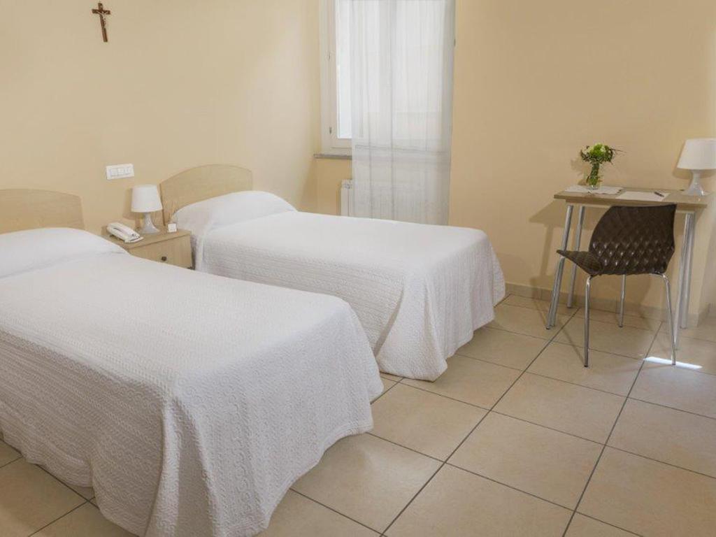 Pensione Piemonte Loreto Kamer foto